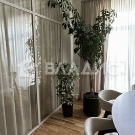 Продажа 4-комн квартиры на вторичном рынке Русаковская улица