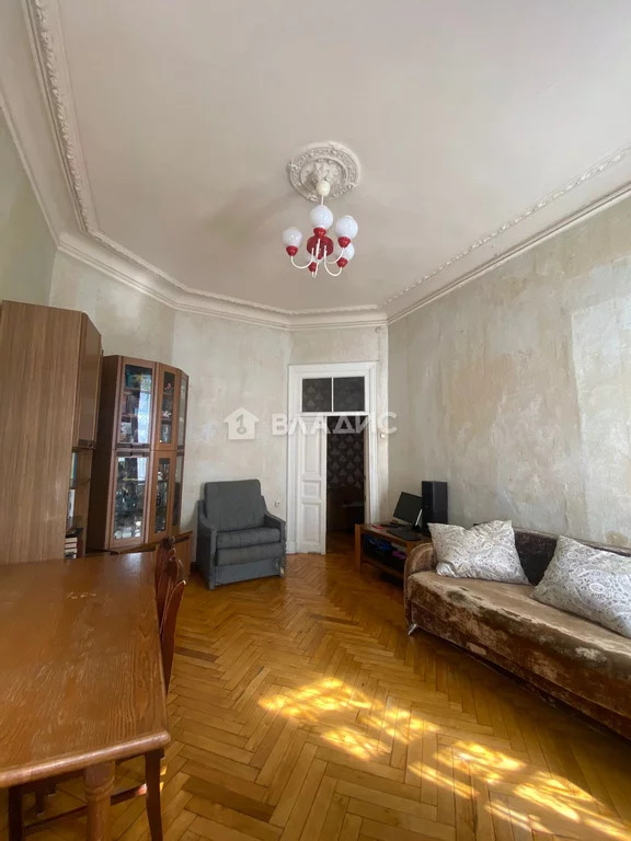 3-комн квартира ул. Курская,  д. 14