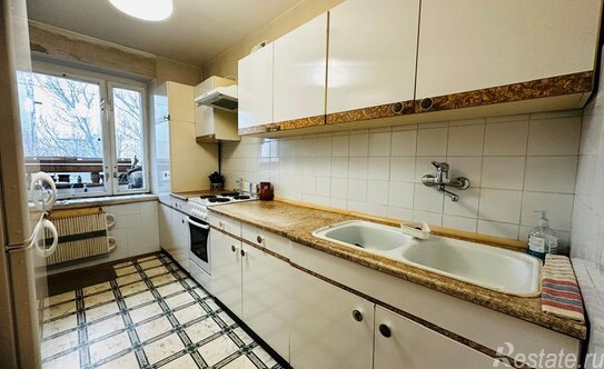 Продажа 2-комн квартиры на вторичном рынке Мытищи, ул Индустриальная,  д. 15,  к. 1