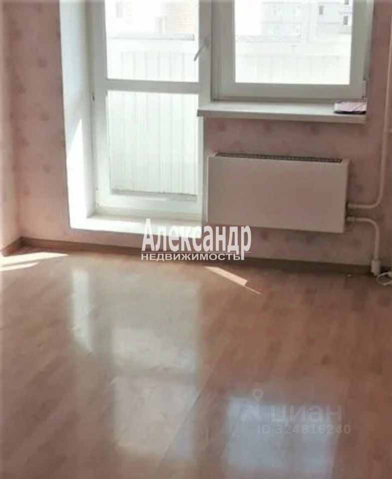 Продажа 3-комн квартиры на вторичном рынке Красное Село, улица Спирина, 1к1