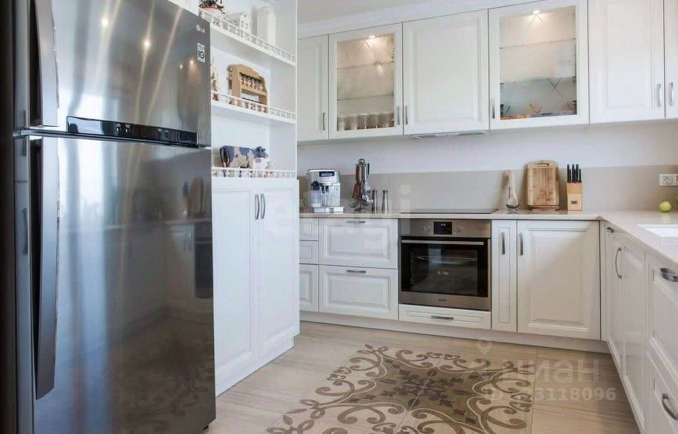 Продажа 3-комн квартиры на вторичном рынке Челябинская улица, 19К2