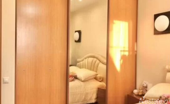 Продажа 3-комн квартиры на вторичном рынке улица Маршала Новикова,  д. 12 к1