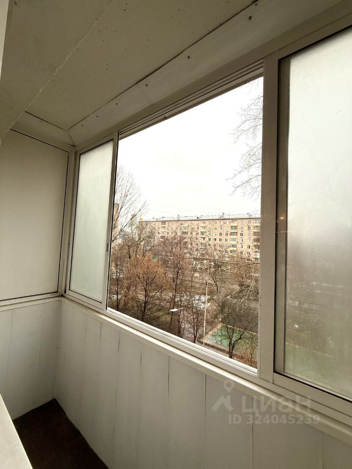 Продажа 2-комн квартиры на вторичном рынке Малая Пионерская улица, 23-31С1