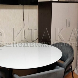 Продажа 1-комн квартиры на вторичном рынке ул Валерия Гаврилина,  д. 13,  к. 1 стр 1