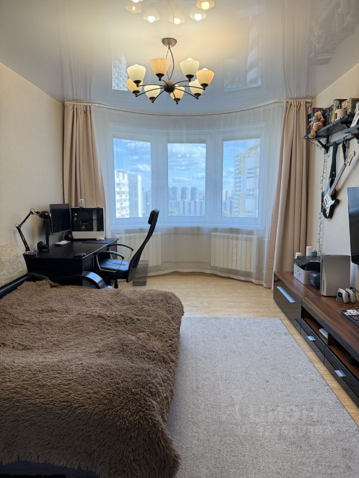 Продажа 1-комн квартиры на вторичном рынке Кастанаевская улица, 41