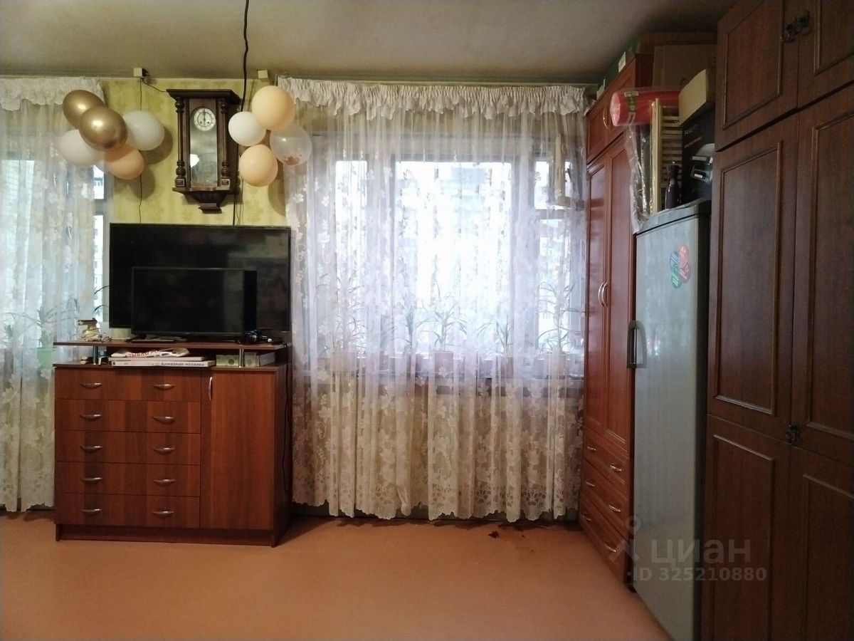 Продажа 3-комн квартиры на вторичном рынке проспект Косыгина, 23к1