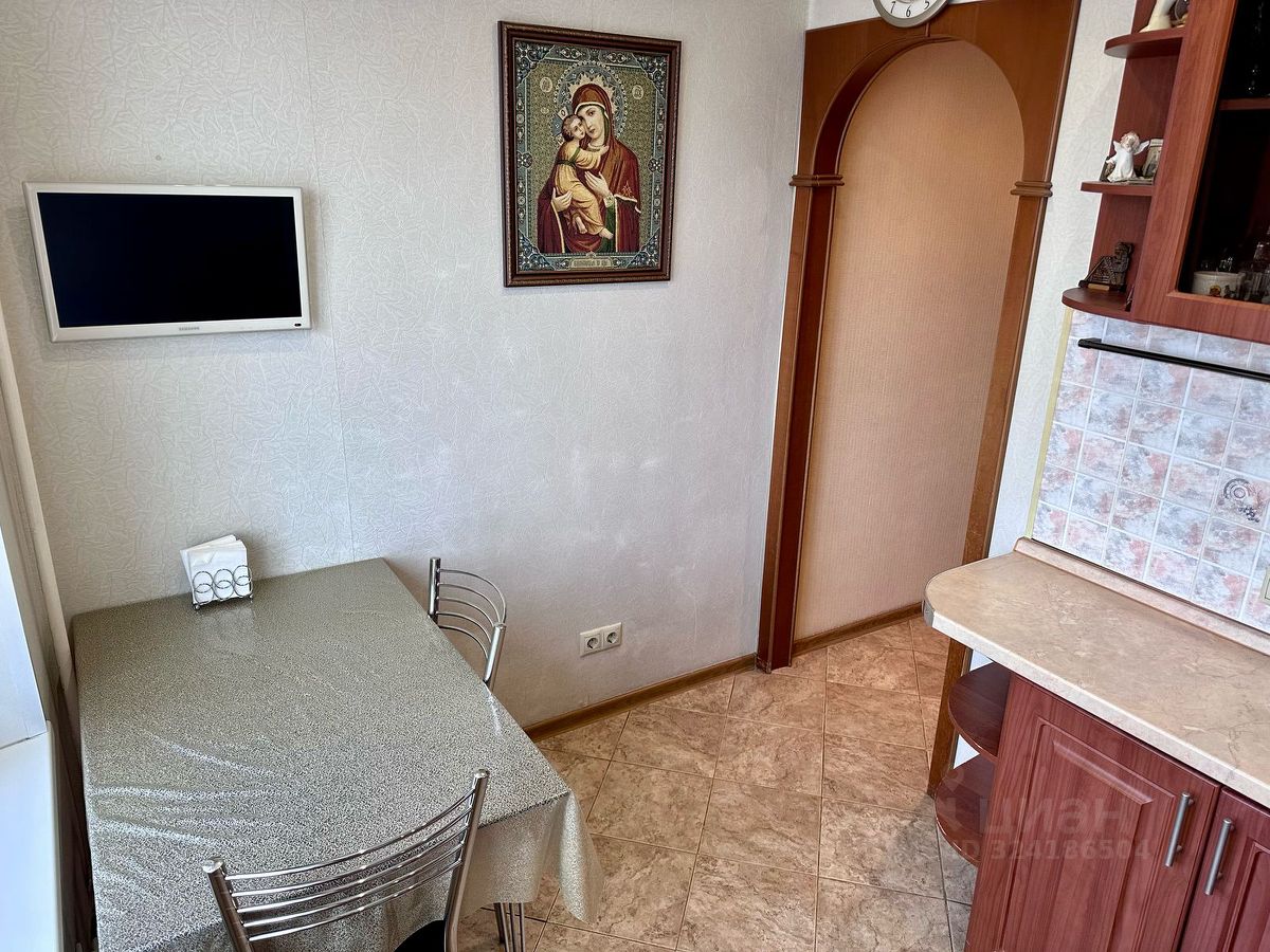 Продажа 2-комн квартиры на вторичном рынке улица Сталеваров, 14К3