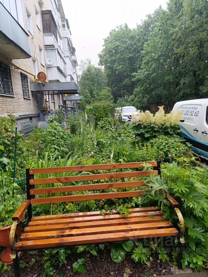 Продажа 3-комн квартиры на вторичном рынке Селятино пгт, улица Больничная, 22/23