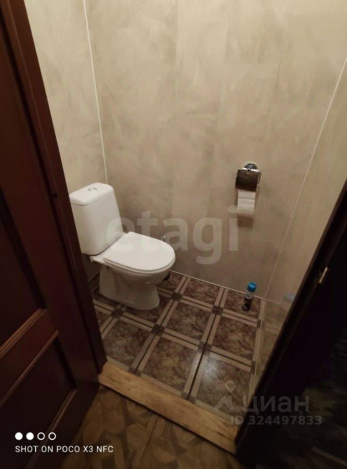 Продажа 4-комн квартиры на вторичном рынке 15-я линия,  д. 34