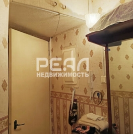 Продажа 2-комн квартиры на вторичном рынке Гатчина, ул Володарского,  д. 15