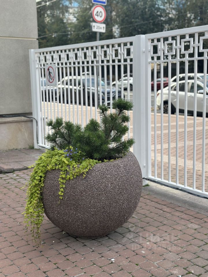 Продажа 3-комн квартиры на вторичном рынке Новгородская улица, 23