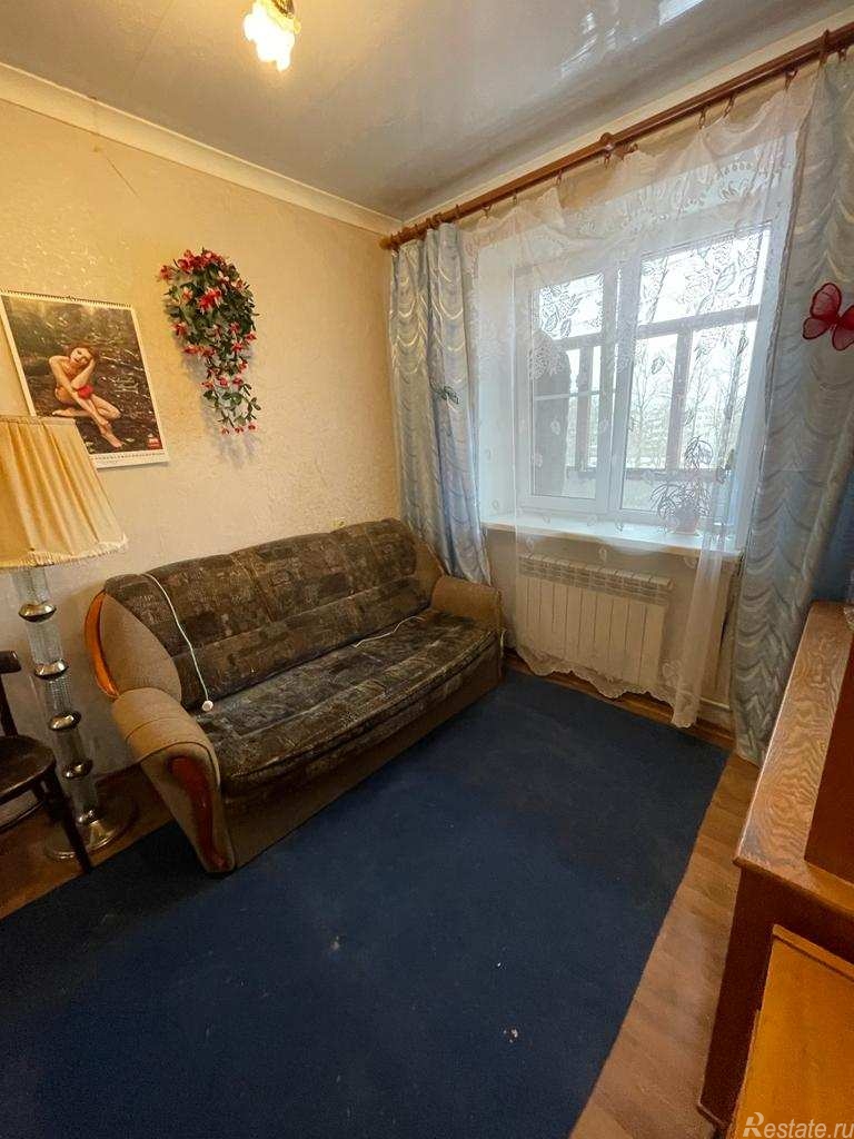 Продажа комнаты Ленинградская обл., Кировский р-н Шлиссельбург г., Малоневского Канала ул.,  д. 12