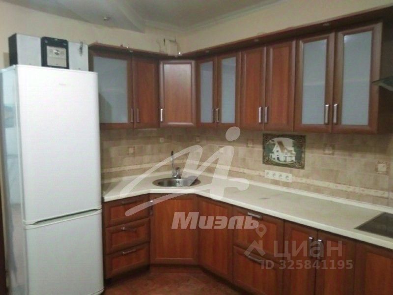 Продажа 1-комн квартиры на вторичном рынке Волжский бульвар, 11