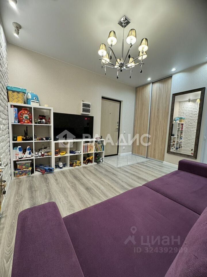 Продажа 1-комн квартиры на вторичном рынке проспект Маршала Блюхера, 9к1