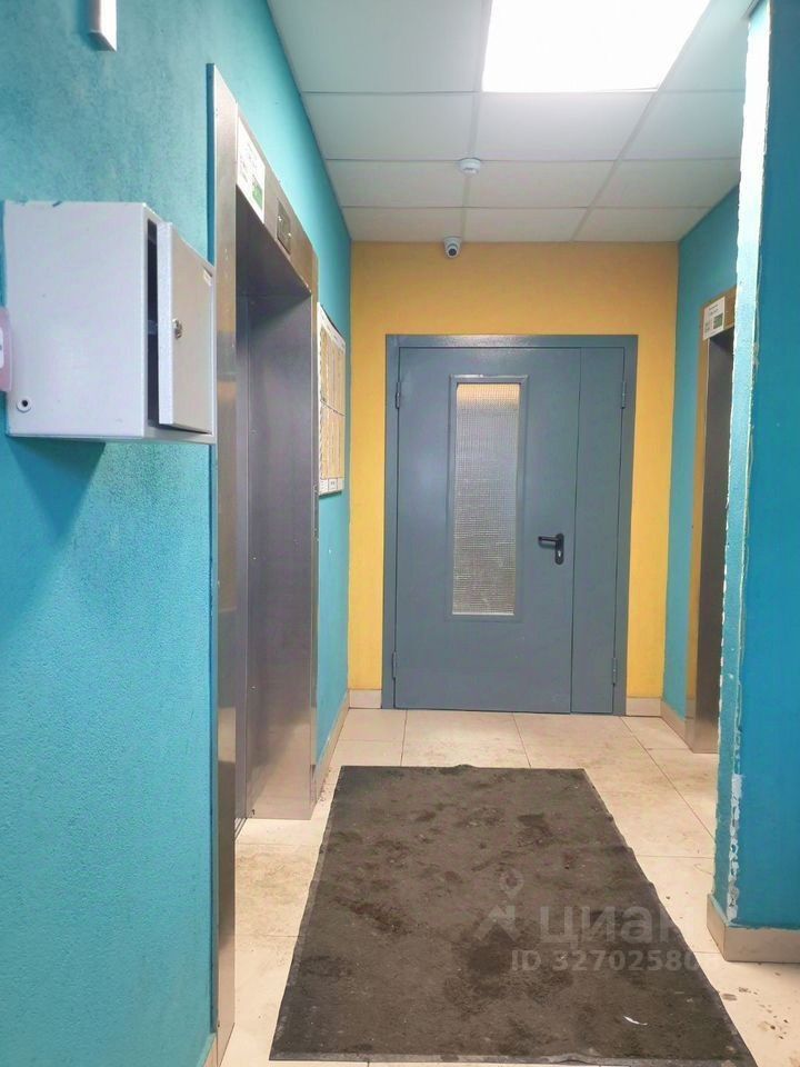 Продажа 2-комн квартиры на вторичном рынке аллея Арцеуловская, 23к1