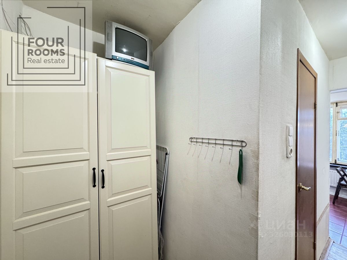 Продажа 1-комн квартиры на вторичном рынке Московский проспект, 220