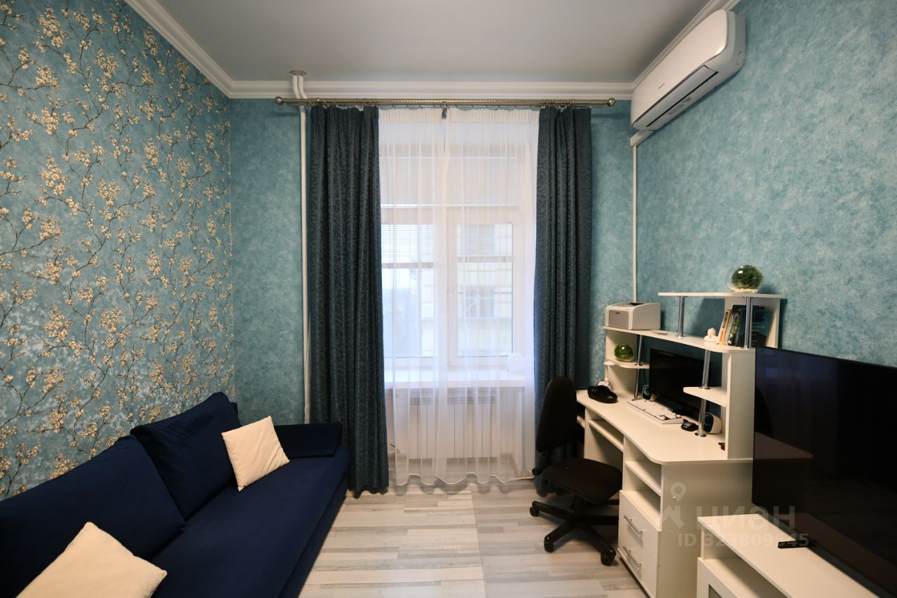 Продажа 2-комн квартиры на вторичном рынке Бережковская набережная, 12