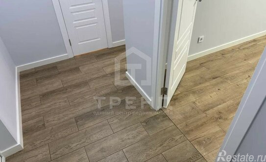 Продажа 1-комн квартиры на вторичном рынке улица Маршала Казакова,  д. 72 к1