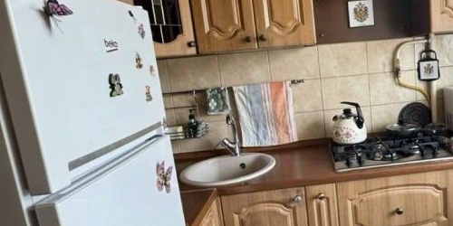 3-комн квартира улица Сталеваров, 16