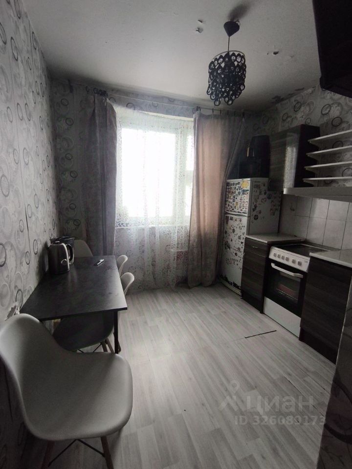 Продажа 1-комн квартиры на вторичном рынке улица Саморы Машела,  д. 4К1