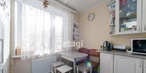 3-комн квартира ул Солдата Корзуна,  д. 52