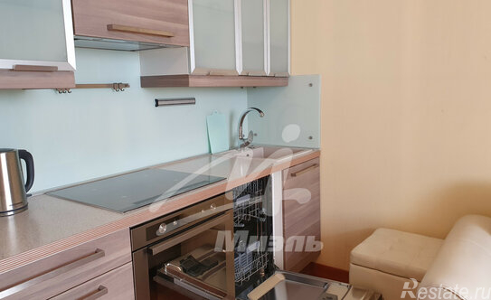 Продажа 1-комн квартиры на вторичном рынке Истринская улица,  д. 4