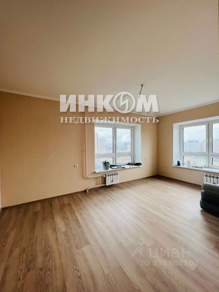 Продажа 4-комн квартиры на вторичном рынке улица Сочинская, 8