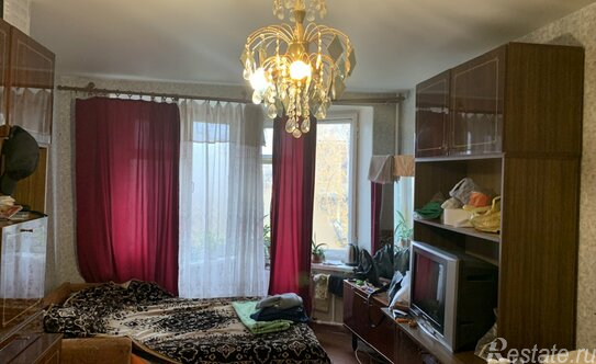 Продажа 5-комн квартиры на вторичном рынке ул Танкиста Хрустицкого,  д. 106