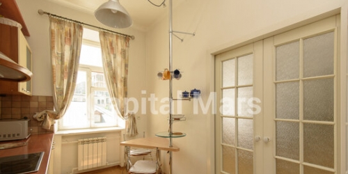 3-комн квартира Смоленский 1-й пер,  д. 22/10