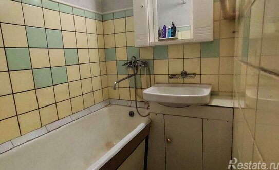 Продажа 3-комн квартиры на вторичном рынке Королев г, Королева пр-кт,  д. 6