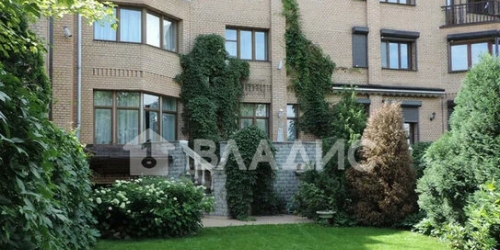 9-комн квартира ул Нежинская,  д. 14,  к. 10