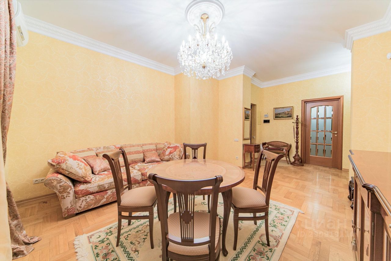 Аренда 3-комн квартиры на вторичном рынке Чистопрудный бульвар, 12К4