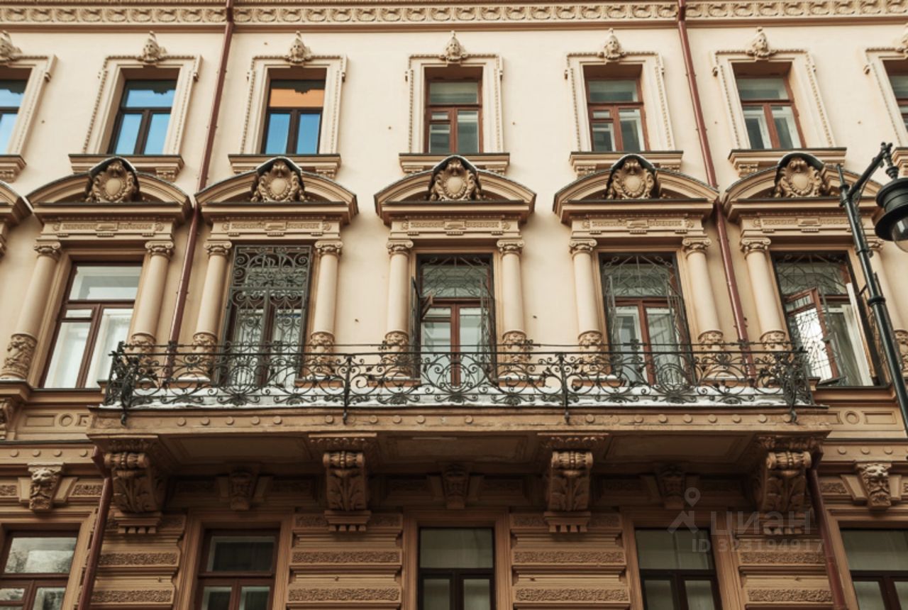 Продажа 5-комн квартиры на вторичном рынке переулок Романов, 3С6