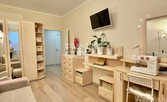 Продажа 2-комн квартиры на вторичном рынке Тайнинская улица,  д. 9