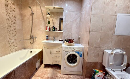 Продажа 2-комн квартиры на вторичном рынке Ленинский городской округ, Новое шоссе,  д. 15