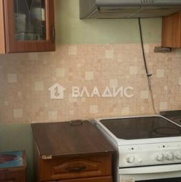 Продажа 1-комн квартиры на вторичном рынке ул Новомарьинская,  д. 16,  к. 1