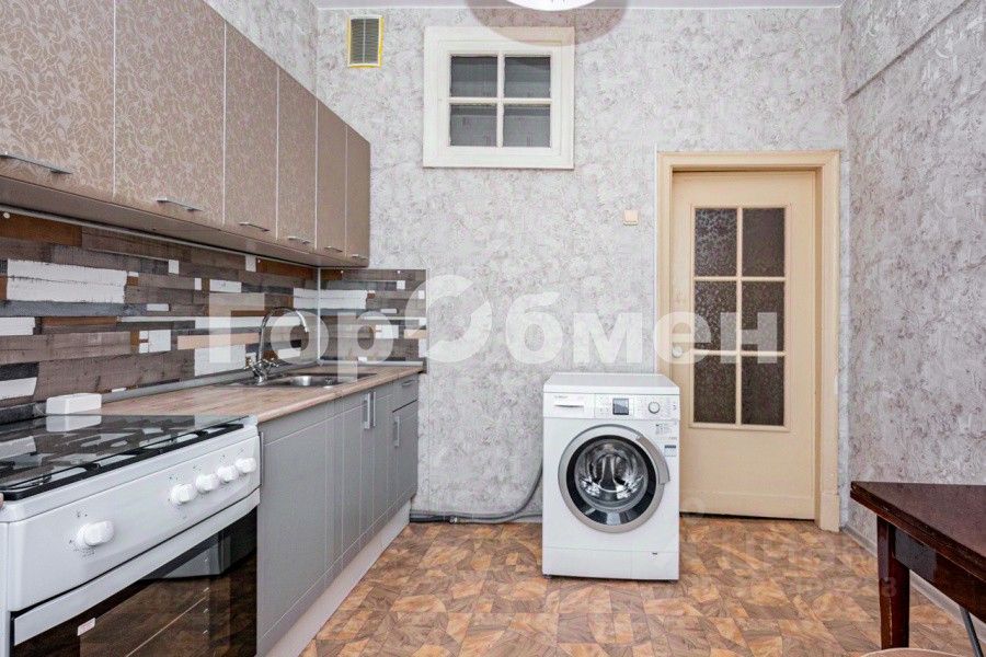 Продажа 2-комн квартиры на вторичном рынке улица Куусинена, 11к1