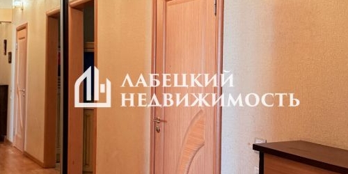 2-комн квартира улица Лабутина, 16к2