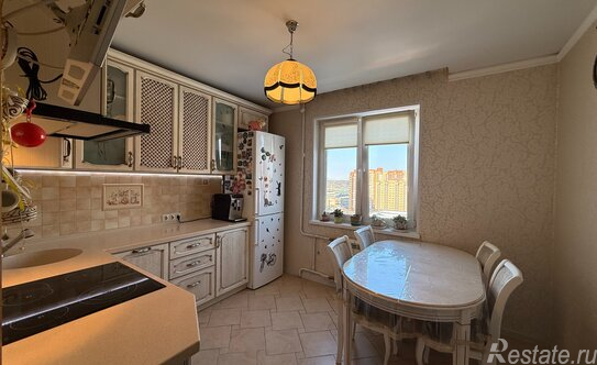 Продажа 3-комн квартиры на вторичном рынке Одинцово, ул Триумфальная,  д. 12