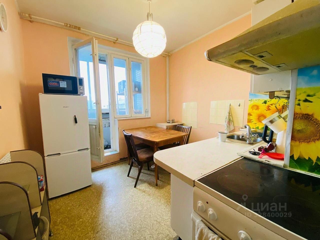 Продажа 3-комн квартиры на вторичном рынке Королев, проспект Космонавтов, 2