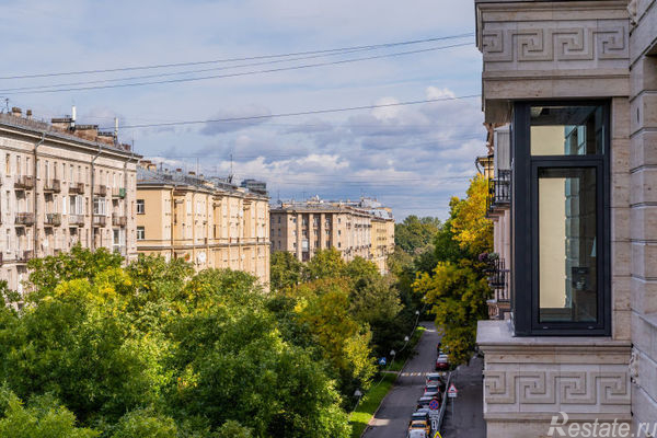 Продажа 3-комн элитного жилья Победы ул,  д. 5