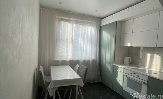 Продажа 3-комн квартиры на вторичном рынке Болотниковская улица,  д. 31 к2