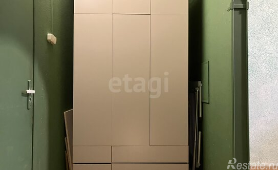 Продажа 4-комн квартиры на вторичном рынке Боровая улица,  д. 18/1