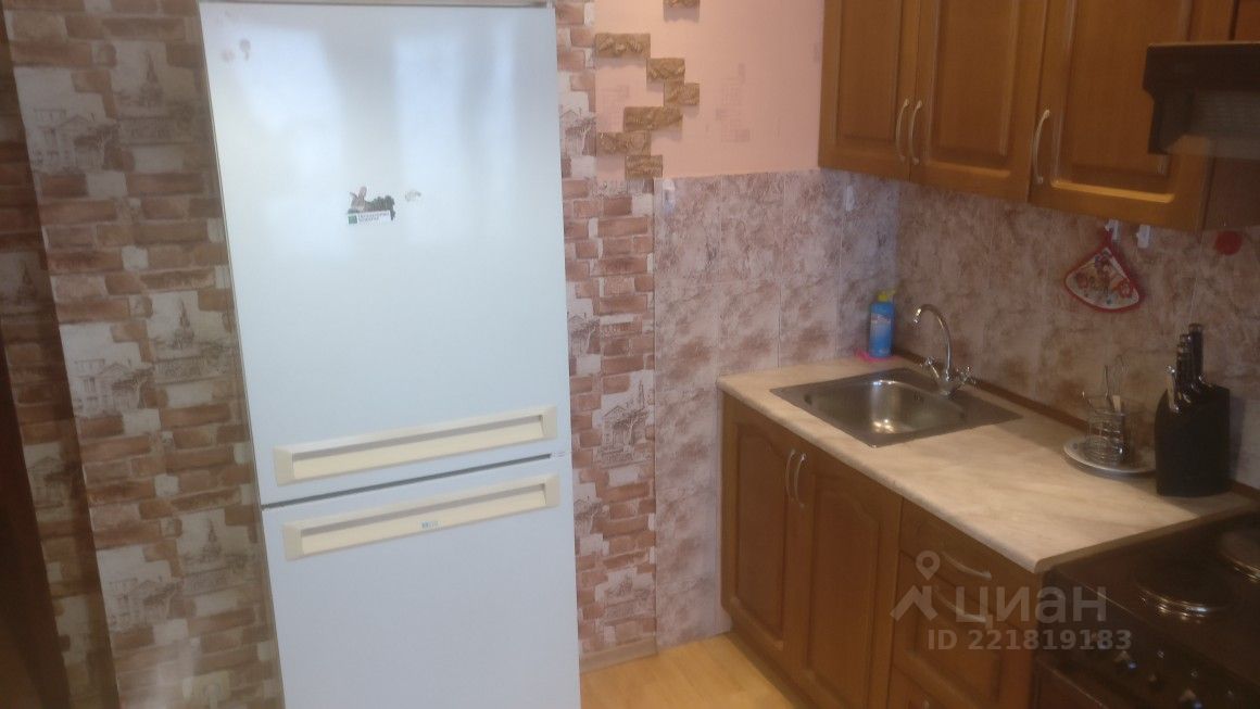 Аренда 1-комн квартиры на вторичном рынке Одинцово, улица Чистяковой, 8