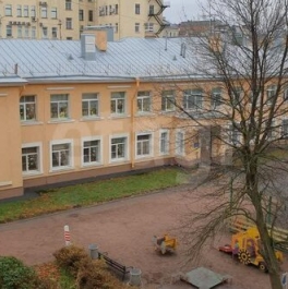 Продажа 2-комн квартиры на вторичном рынке Реки Мойки наб,  д. 60