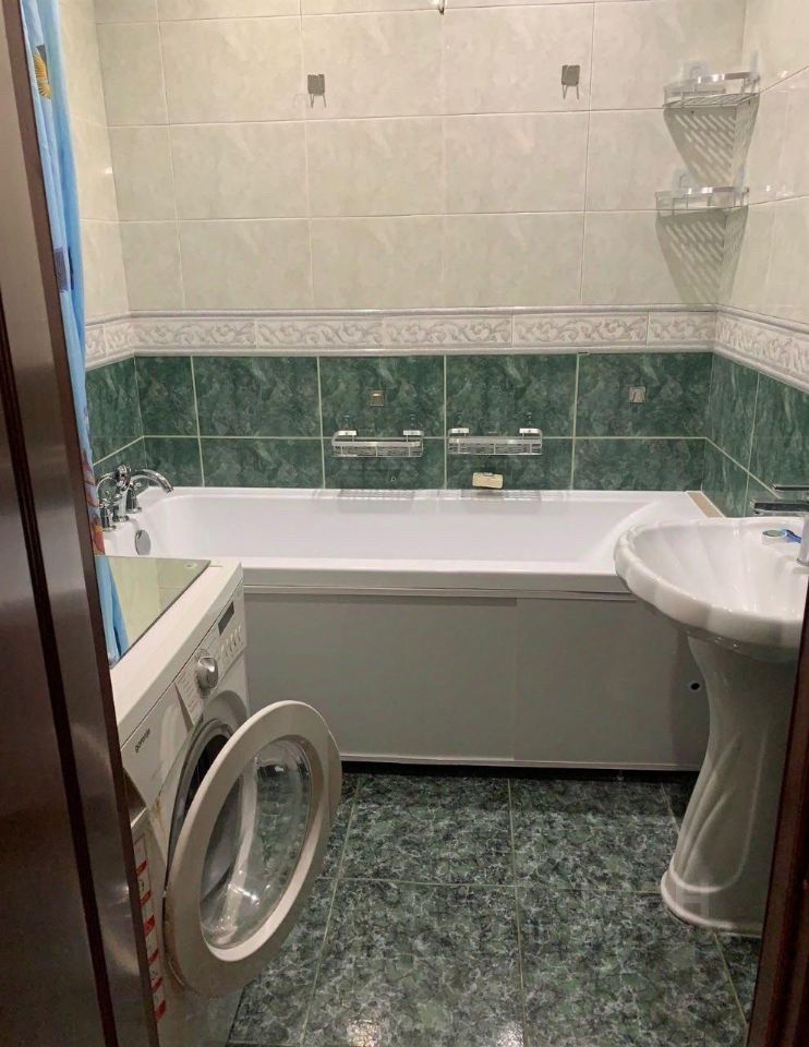 Аренда 3-комн квартиры на вторичном рынке Одинцово, Любы Новоселовой бульвар, 2А