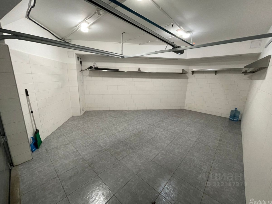 Продажа гаража Старые Химки, улица Ватутина,  д. 4 к1