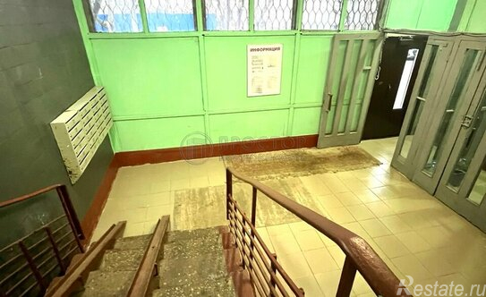 Продажа 2-комн квартиры на вторичном рынке Синичкина 2-я ул,  д. 9 к1