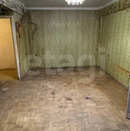 Продажа 2-комн квартиры на вторичном рынке Гранитная улица,  д. 46 к2