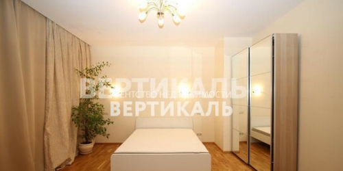 4-комн квартира Островной проезд,  д. 8